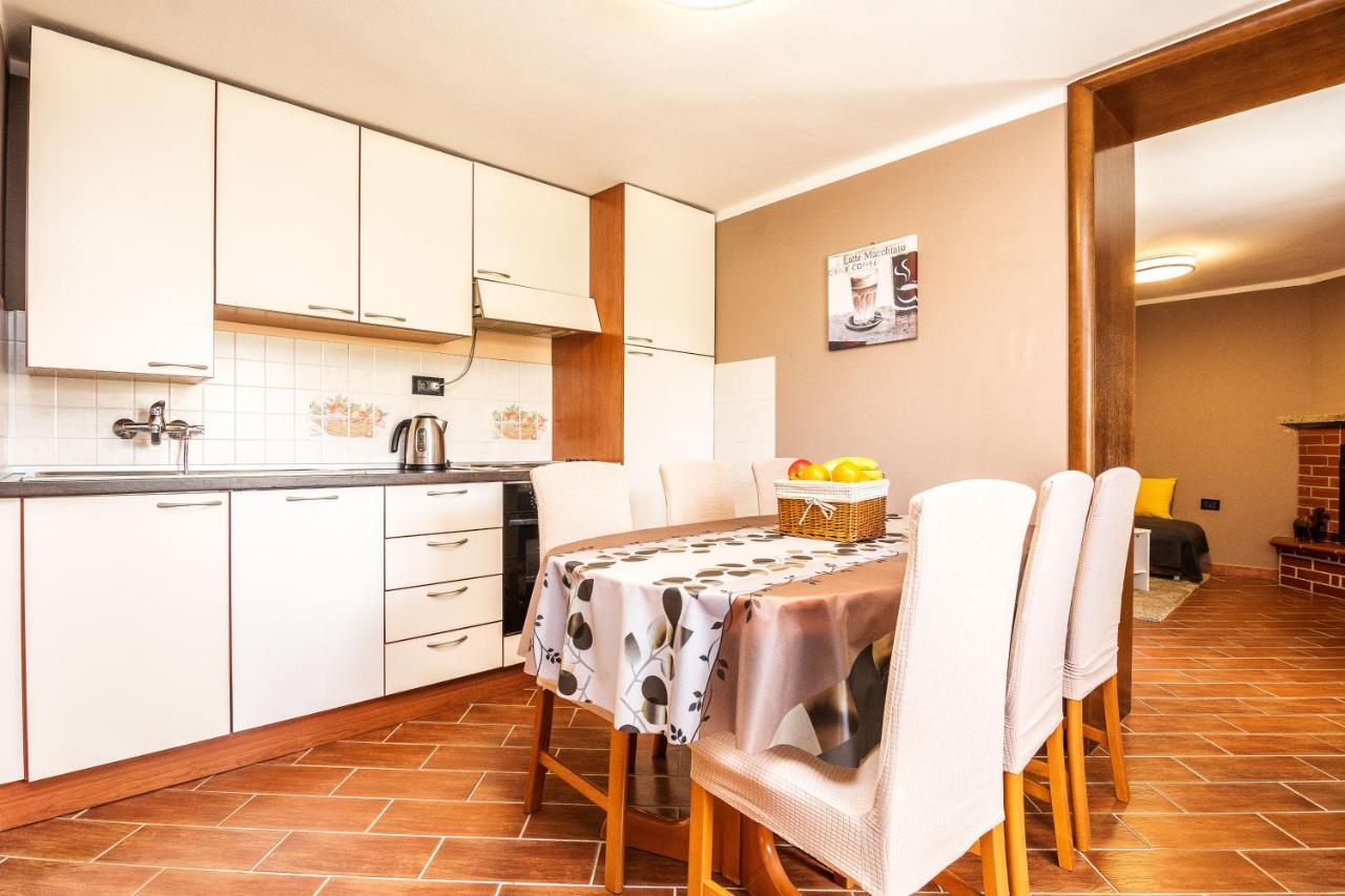 Guest House Marla Slivnica ภายนอก รูปภาพ